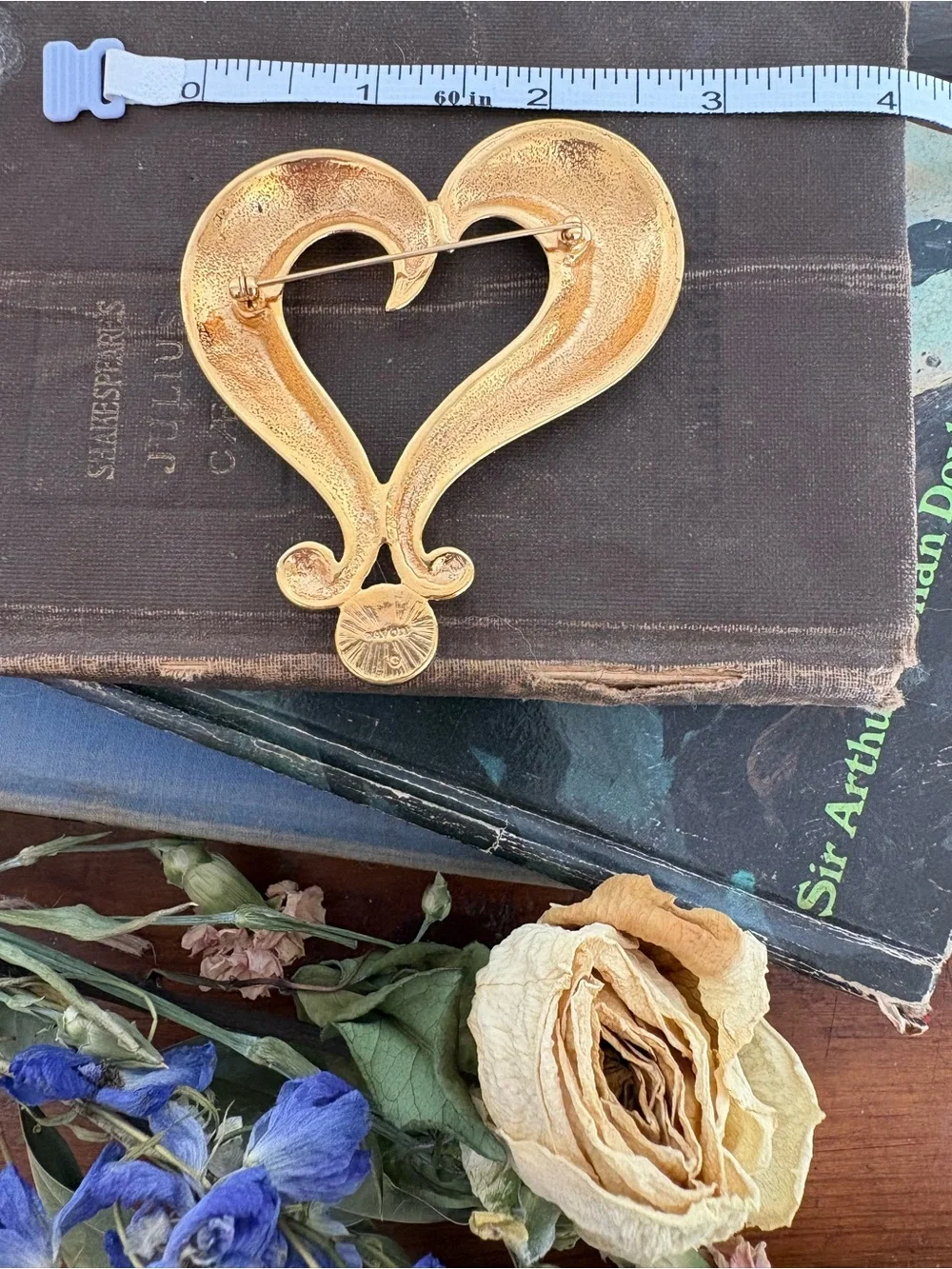 Avon Vintage Gold Heart Brooch with Pearl Accent